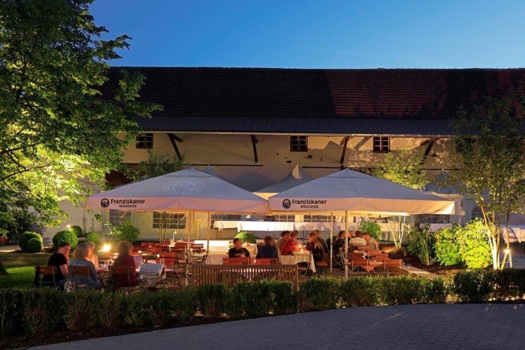 Gasthaus Hotel Ostermeier Attenkirchen ภายนอก รูปภาพ